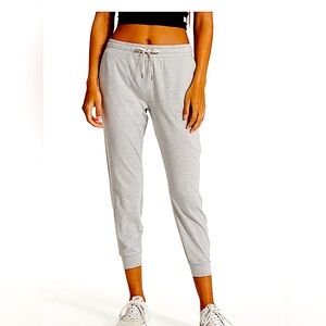 Vuori Performance Jogger Pale Grey Heather